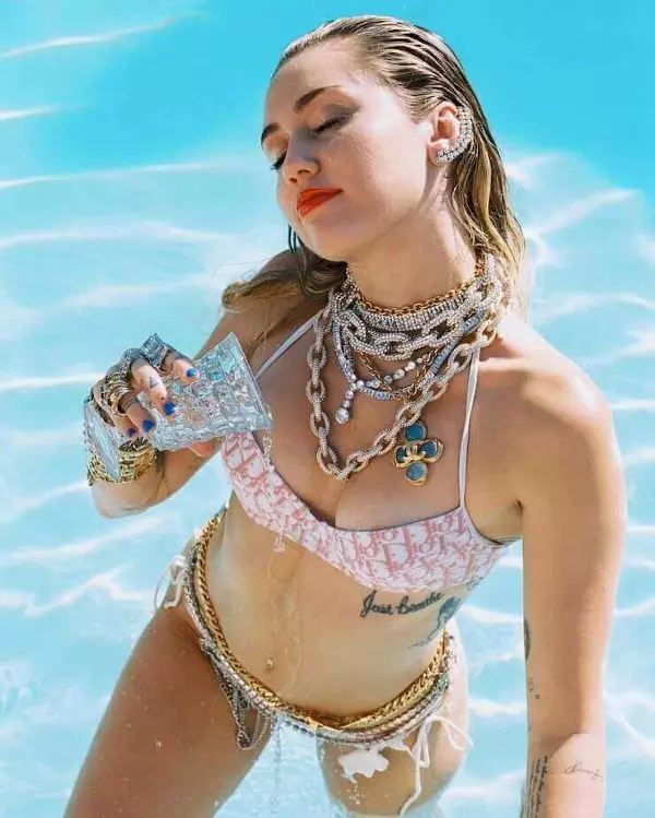 miley cyrus swimsuit